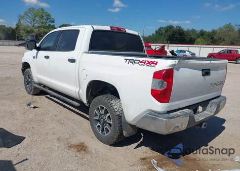 2015 Toyota Tundra Sr5 5.7L V8 из США, поврежденный, VIN 5TFDW5F16FX421511